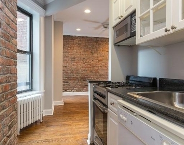 East 13th Street - Photo Thumbnail 3