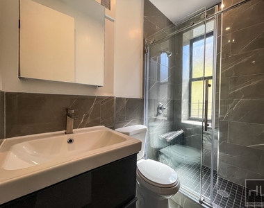 Tiemann Place - Photo Thumbnail 4