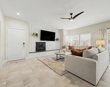 20121 N 76th Street - Photo Thumbnail 9