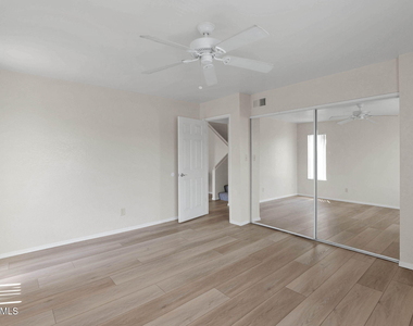 3600 N Hayden Road - Photo Thumbnail 7