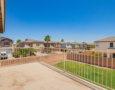 18103 W Smokey Drive - Photo Thumbnail 26