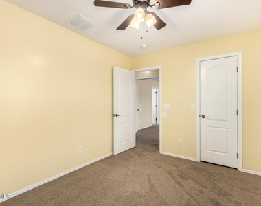 18103 W Smokey Drive - Photo Thumbnail 20
