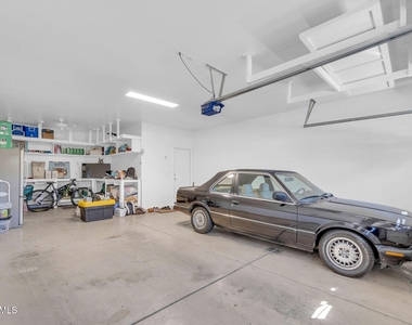 9207 N 182nd Lane - Photo Thumbnail 26
