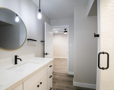 6480 N 82nd Street - Photo Thumbnail 21