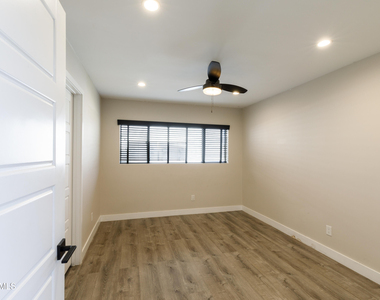 6480 N 82nd Street - Photo Thumbnail 17