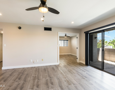 6480 N 82nd Street - Photo Thumbnail 3