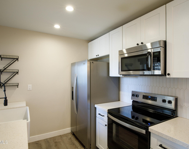 6480 N 82nd Street - Photo Thumbnail 9