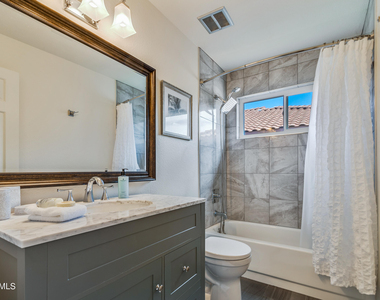 13124 N 94th Place - Photo Thumbnail 15