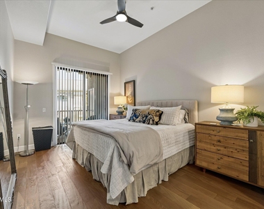 11640 N Tatum Boulevard - Photo Thumbnail 11