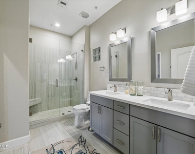 11640 N Tatum Boulevard - Photo Thumbnail 13
