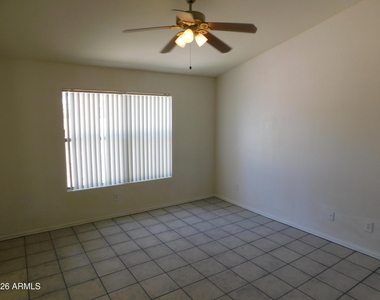 2430 E Fairview Street - Photo Thumbnail 7
