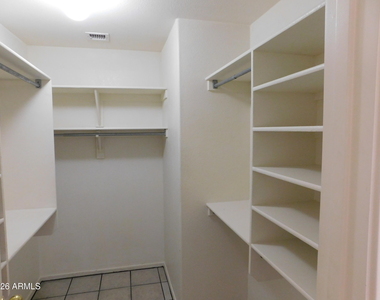 2430 E Fairview Street - Photo Thumbnail 8