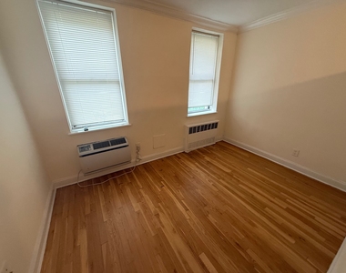 229 East 80 Th street - Photo Thumbnail 1