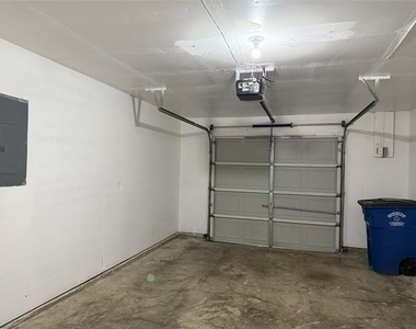 10239 Blackjack Oaks Drive - Photo Thumbnail 27