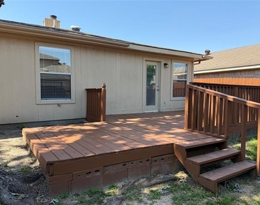 10239 Blackjack Oaks Drive - Photo Thumbnail 25