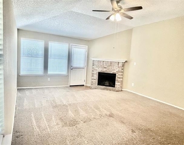 1308 Wenatchee Drive - Photo Thumbnail 8
