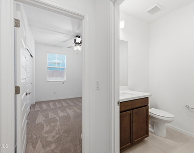 3810 N 101st Drive - Photo Thumbnail 19
