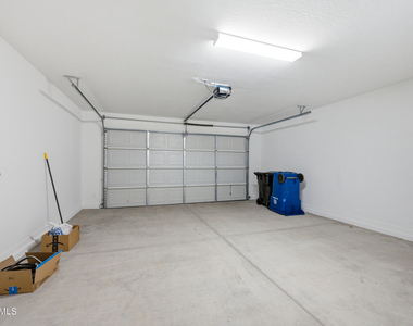 3810 N 101st Drive - Photo Thumbnail 27