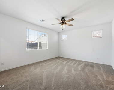 3810 N 101st Drive - Photo Thumbnail 12