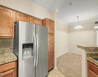 15095 N Thompson Peak Parkway - Photo Thumbnail 11