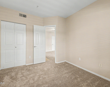15095 N Thompson Peak Parkway - Photo Thumbnail 18
