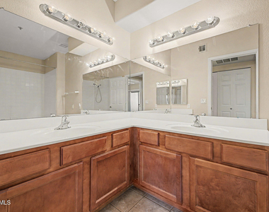 15095 N Thompson Peak Parkway - Photo Thumbnail 19