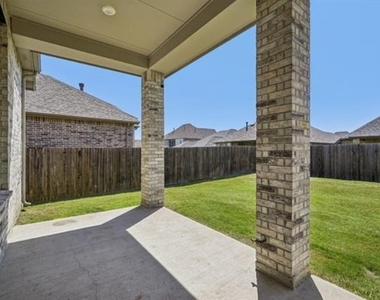 1506 Calcot Lane - Photo Thumbnail 27