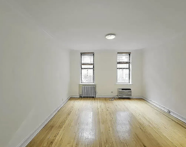  East 46th Street - Photo Thumbnail 1