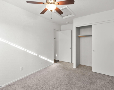 1638 E Barbarita Avenue - Photo Thumbnail 22