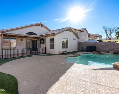 1638 E Barbarita Avenue - Photo Thumbnail 25