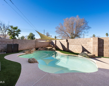 1638 E Barbarita Avenue - Photo Thumbnail 28