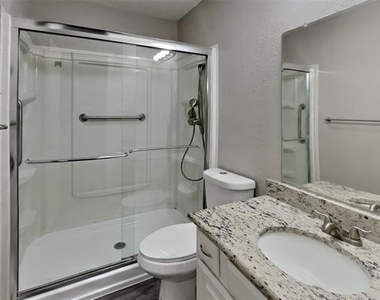 2732 Cancun Lane - Photo Thumbnail 10