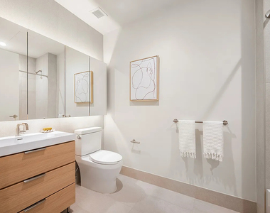 180 Pearl Street - Photo Thumbnail 3