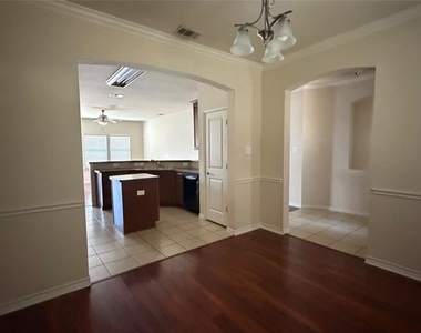 12733 Skeeter Drive - Photo Thumbnail 3