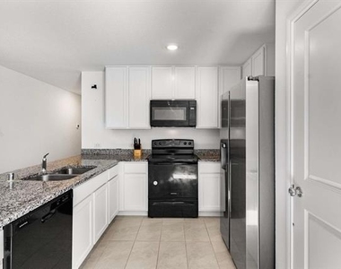 222 Harvest Street - Photo Thumbnail 4