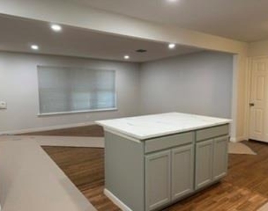 2615 Southwood Drive - Photo Thumbnail 6