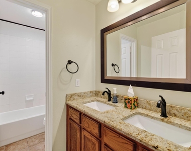 9383 Homestead Lane - Photo Thumbnail 21