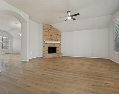 5051 Showdown Lane - Photo Thumbnail 2