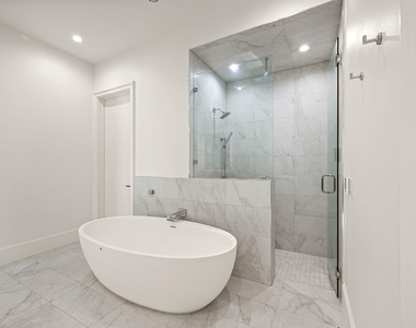 2850 Lakeside Parkway - Photo Thumbnail 19