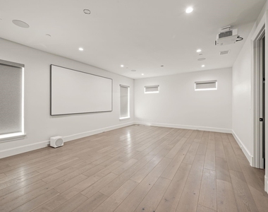 2850 Lakeside Parkway - Photo Thumbnail 27