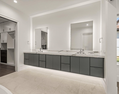 2850 Lakeside Parkway - Photo Thumbnail 25