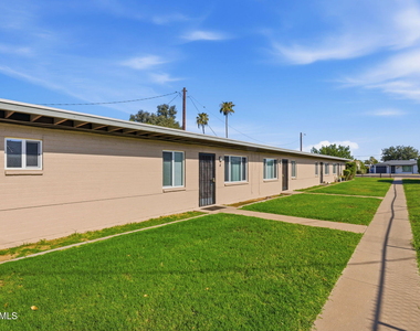 1921 E Osborn Road - Photo Thumbnail 1