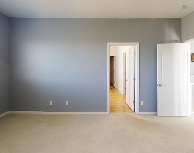 27372 N 90th Lane - Photo Thumbnail 10