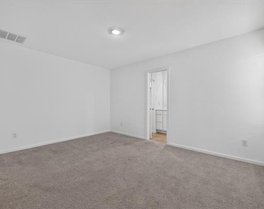 914 Sandhill Crane Lane - Photo Thumbnail 16