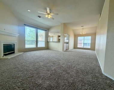 1611 Windcastle Drive - Photo Thumbnail 3