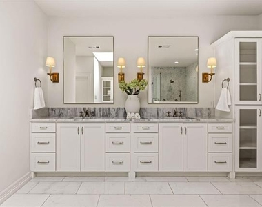 4020 Mcfarlin Boulevard - Photo Thumbnail 20