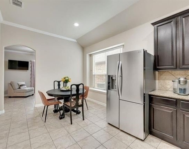 4416 Coney Island Drive - Photo Thumbnail 7