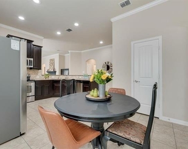 4416 Coney Island Drive - Photo Thumbnail 10