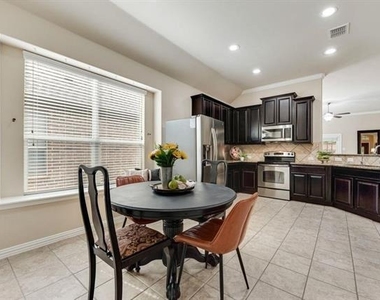 4416 Coney Island Drive - Photo Thumbnail 11