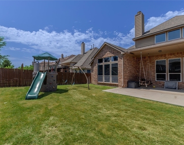 2504 Hammock Lake Drive - Photo Thumbnail 36
